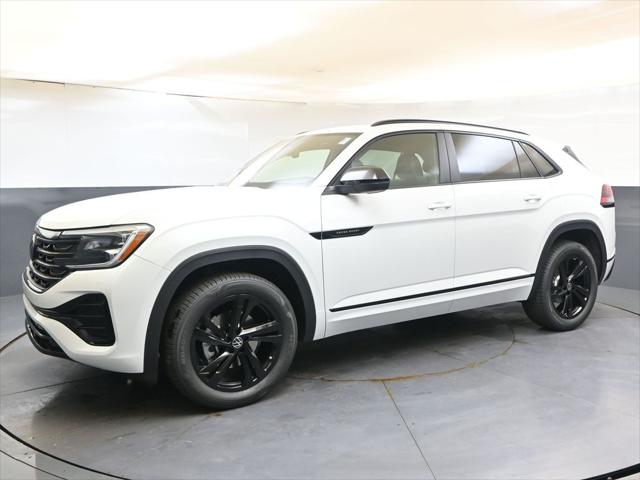 2026 Volkswagen Atlas Cross Sport SEL R-Line Black