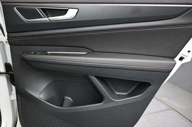 2026 Volkswagen Atlas Cross Sport SEL R-Line Black