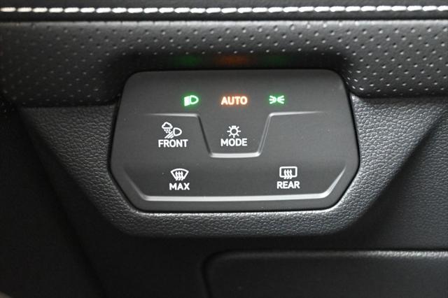 2026 Volkswagen Atlas Cross Sport SEL R-Line Black