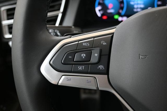 2026 Volkswagen Atlas Cross Sport SEL R-Line Black