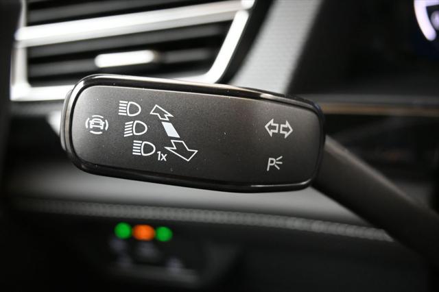 2026 Volkswagen Atlas Cross Sport SEL R-Line Black