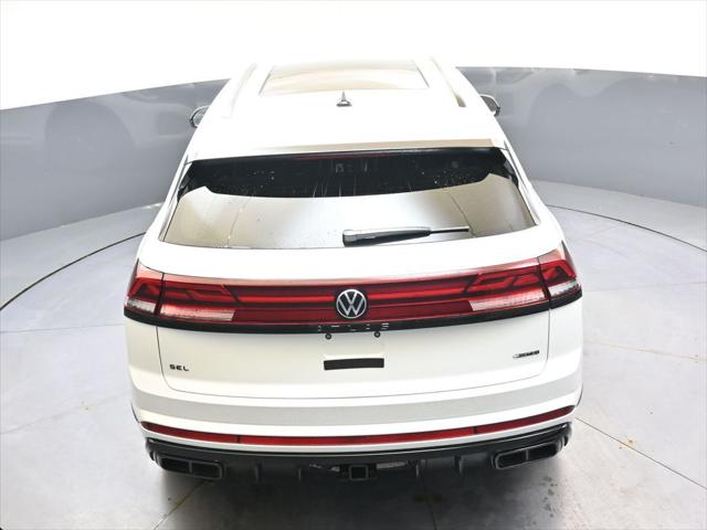 2026 Volkswagen Atlas Cross Sport SEL R-Line Black