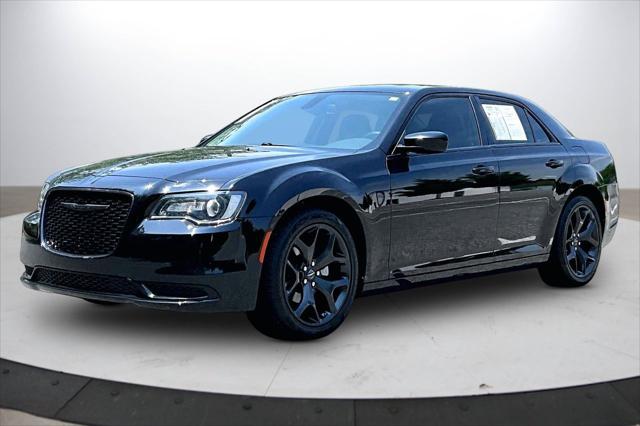 2022 Chrysler 300 Touring