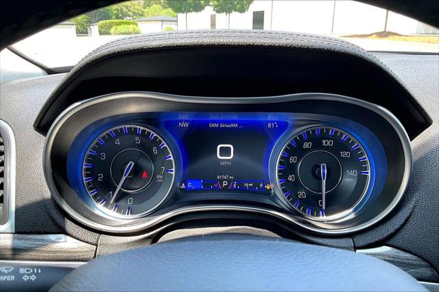 2022 Chrysler 300 Touring