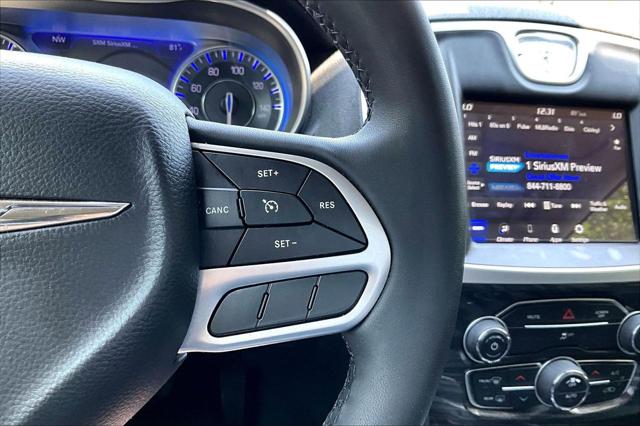 2022 Chrysler 300 Touring