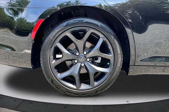2022 Chrysler 300 Touring