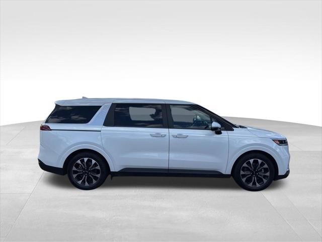 2023 Kia Carnival MPV EX