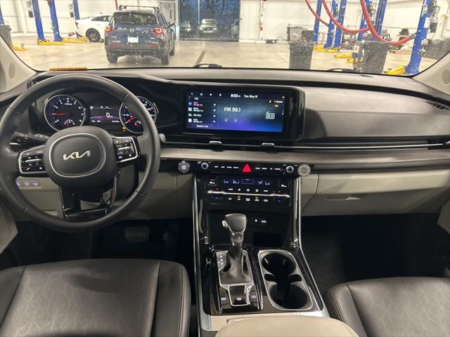 2023 Kia Carnival MPV EX