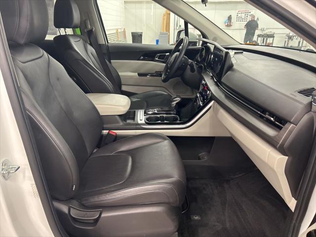 2023 Kia Carnival MPV EX