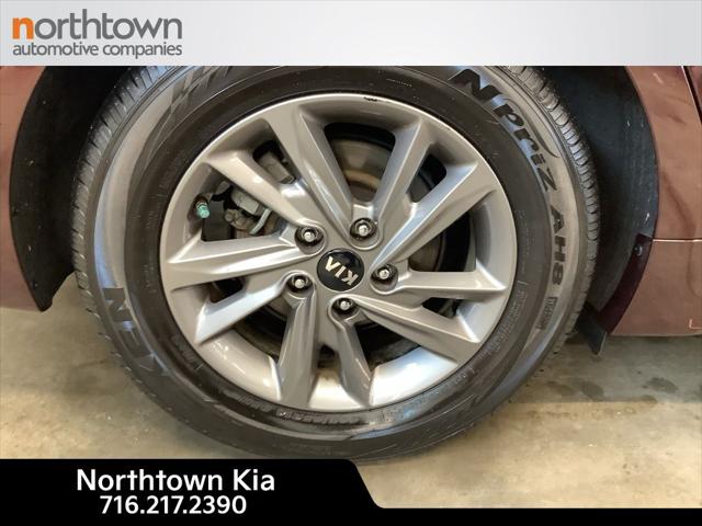 2020 Kia Optima LX