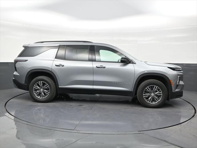 2024 Chevrolet Traverse FWD LT