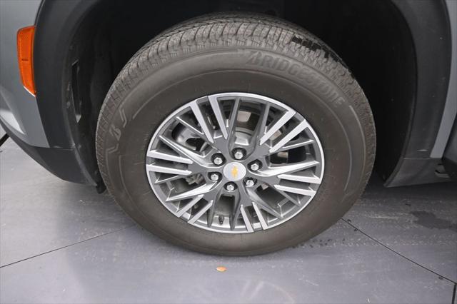 2024 Chevrolet Traverse FWD LT