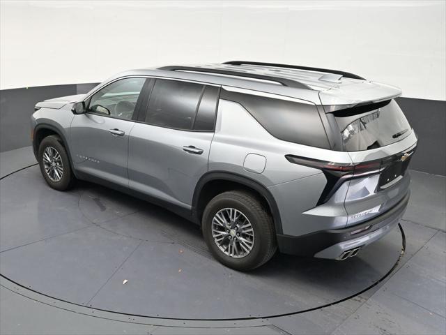2024 Chevrolet Traverse FWD LT