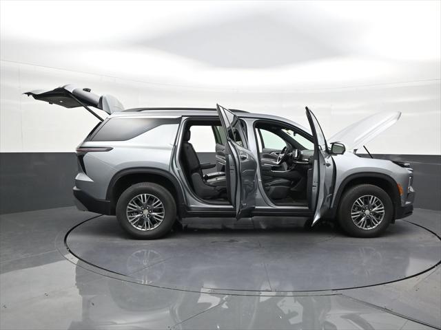 2024 Chevrolet Traverse FWD LT