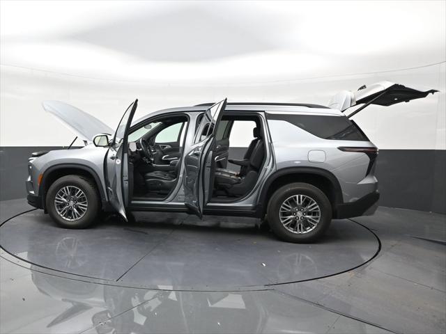 2024 Chevrolet Traverse FWD LT