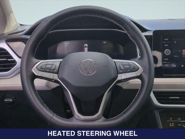 2025 Volkswagen Taos 1.5T SE