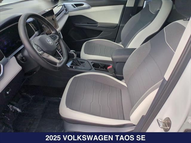 2025 Volkswagen Taos 1.5T SE