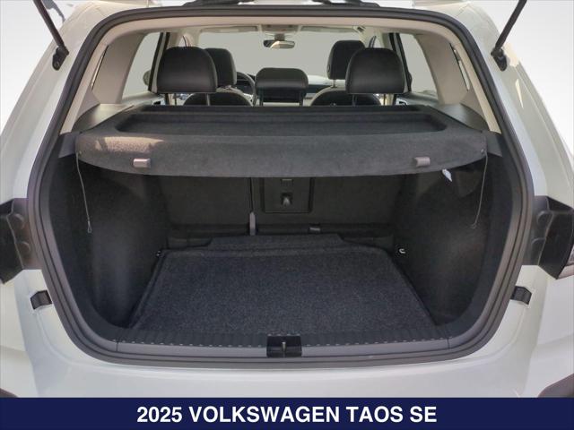 2025 Volkswagen Taos 1.5T SE