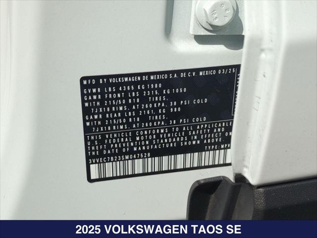 2025 Volkswagen Taos 1.5T SE