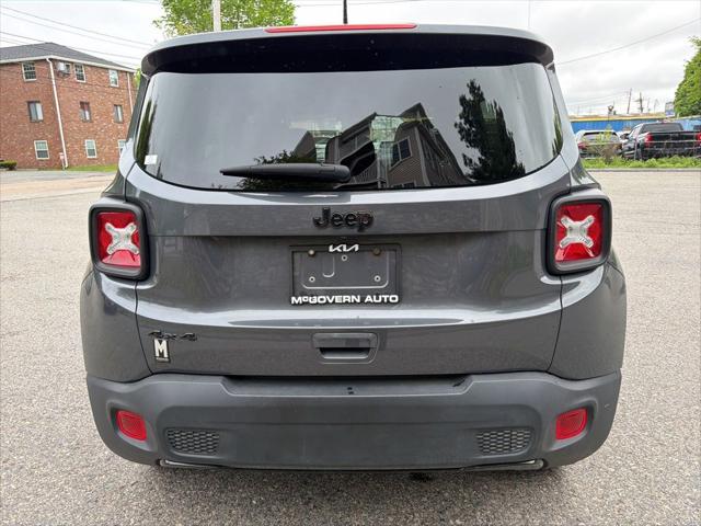 2022 Jeep Renegade Altitude 4x4