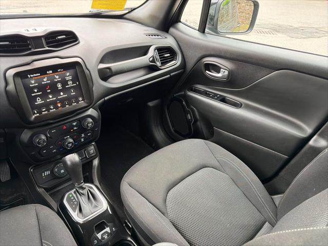 2022 Jeep Renegade Altitude 4x4