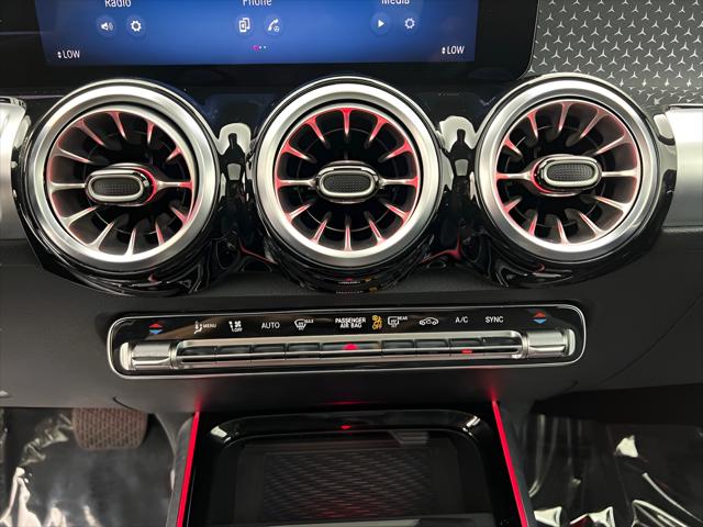 2025 Mercedes-Benz GLB 4MATIC