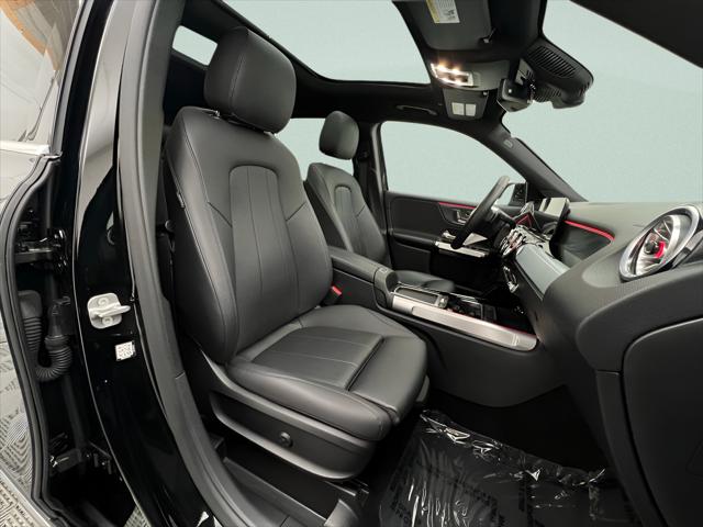 2025 Mercedes-Benz GLB 4MATIC