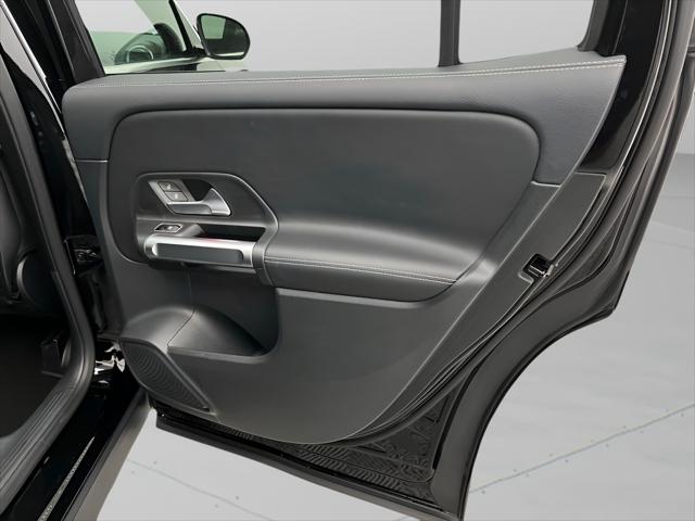 2025 Mercedes-Benz GLB 4MATIC