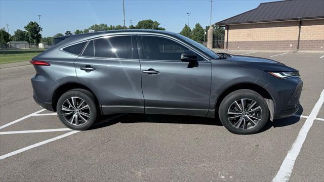2024 Toyota Venza LE