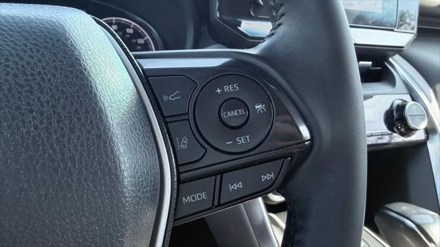 2024 Toyota Venza LE