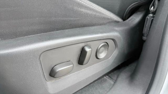 2023 Chevrolet Colorado 4WD Crew Cab Short Box LT