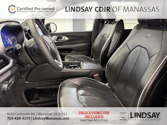 2024 Chrysler Pacifica Hybrid Premium S Appearance Pkg