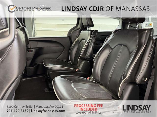2024 Chrysler Pacifica Hybrid Premium S Appearance Pkg