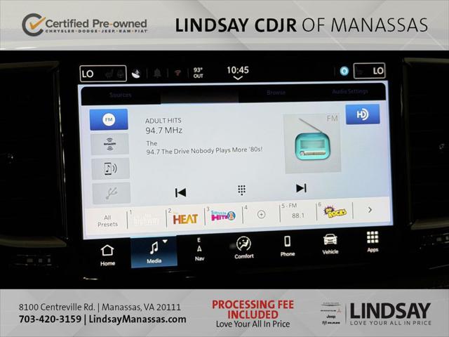 2024 Chrysler Pacifica Hybrid Premium S Appearance Pkg