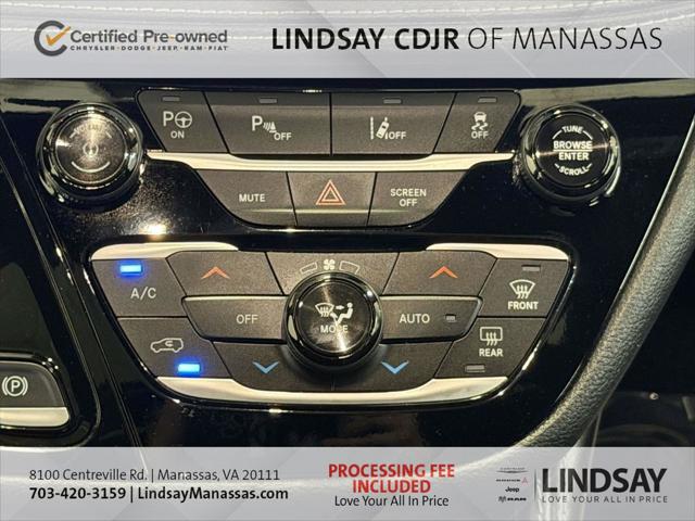 2024 Chrysler Pacifica Hybrid Premium S Appearance Pkg