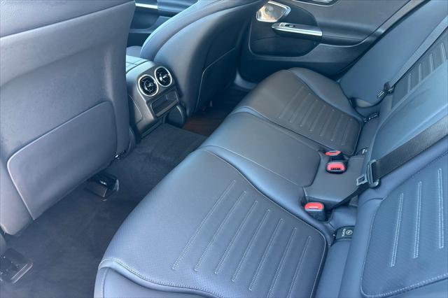 2024 Mercedes-Benz C-CLASS C 300 C 300
