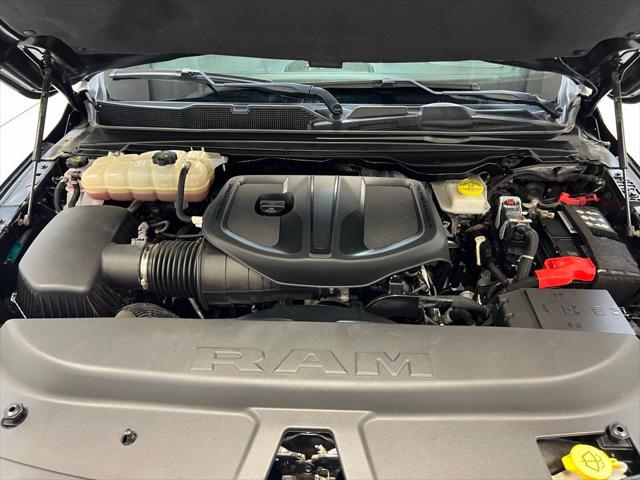 2025 Ram 1500 Laramie Crew Cab 4x4 5'7" Box