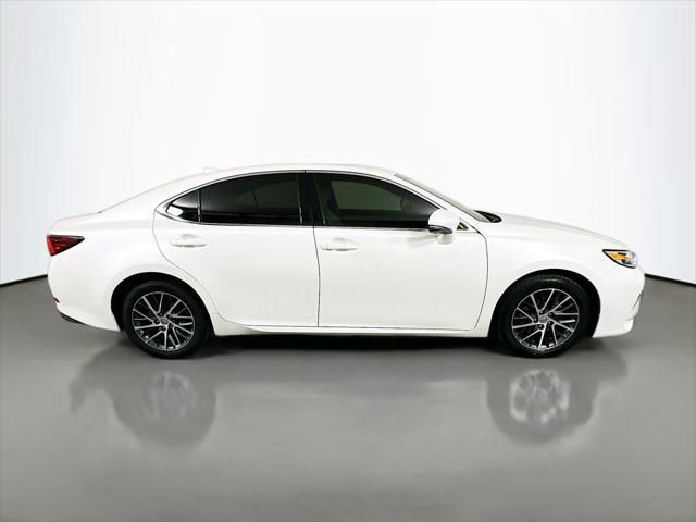 2017 Lexus ES 350 350