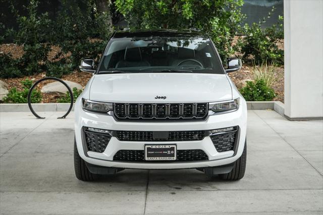 2026 Jeep Grand Cherokee Summit 4x4