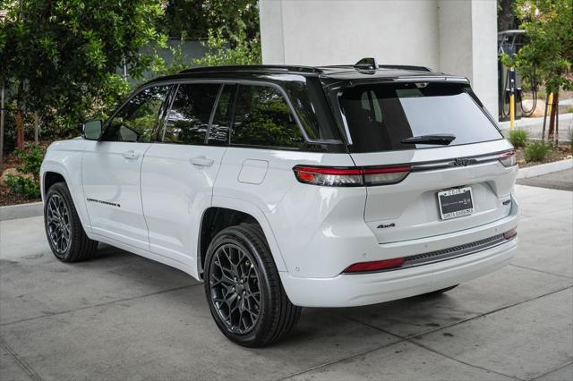 2026 Jeep Grand Cherokee Summit 4x4