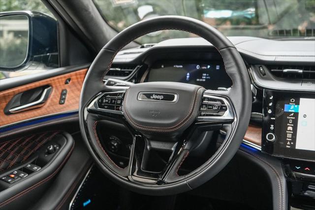 2026 Jeep Grand Cherokee Summit 4x4