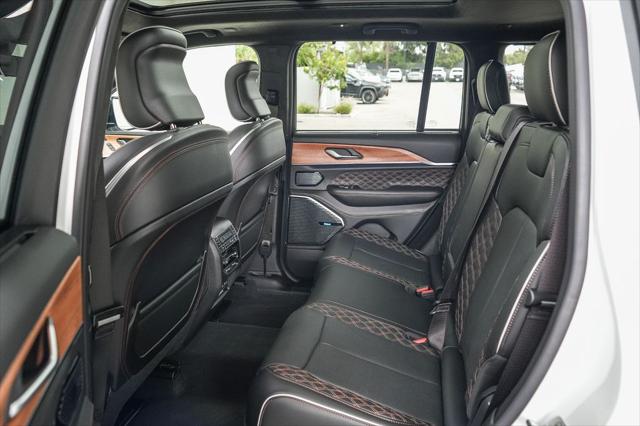 2026 Jeep Grand Cherokee Summit 4x4