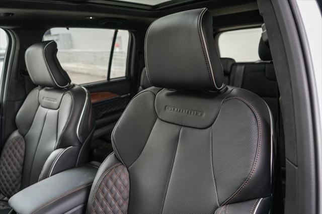 2026 Jeep Grand Cherokee Summit 4x4