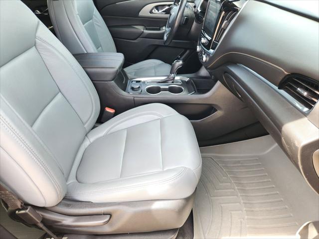 2020 Chevrolet Traverse FWD LT Cloth