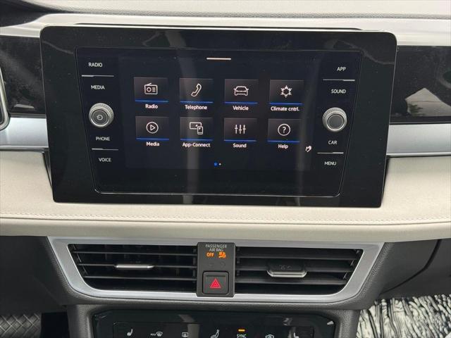 2026 Volkswagen Taos SE