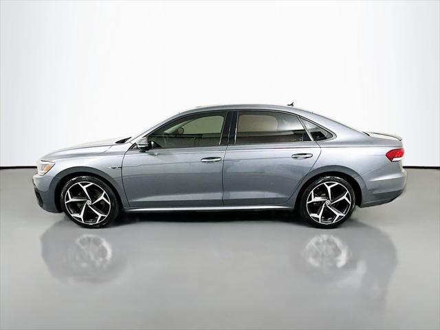 2020 Volkswagen Passat 2.0T R-Line