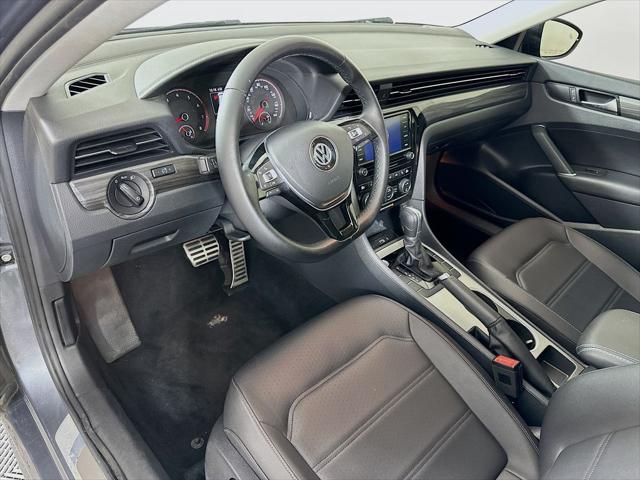 2020 Volkswagen Passat 2.0T R-Line