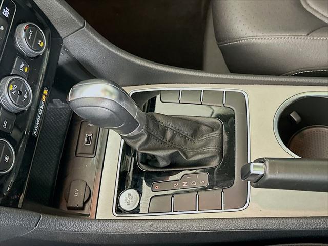 2020 Volkswagen Passat 2.0T R-Line