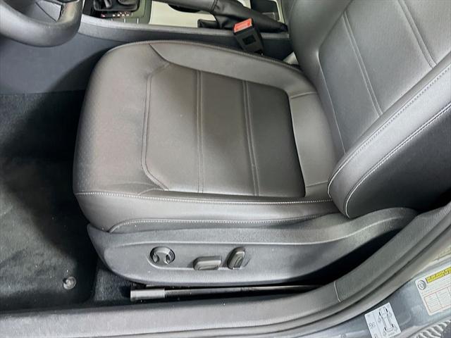 2020 Volkswagen Passat 2.0T R-Line