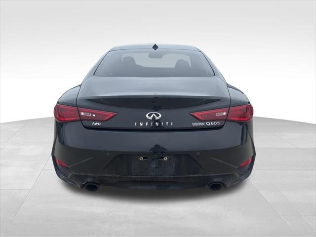 2017 INFINITI Q60 3.0t Red Sport 400